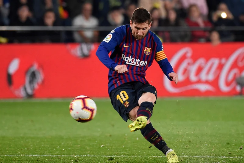 Lionel Messi đã chứng minh được sức mạnh hủy diệt đối phương
bằng
kỹ thuật
Panenka
